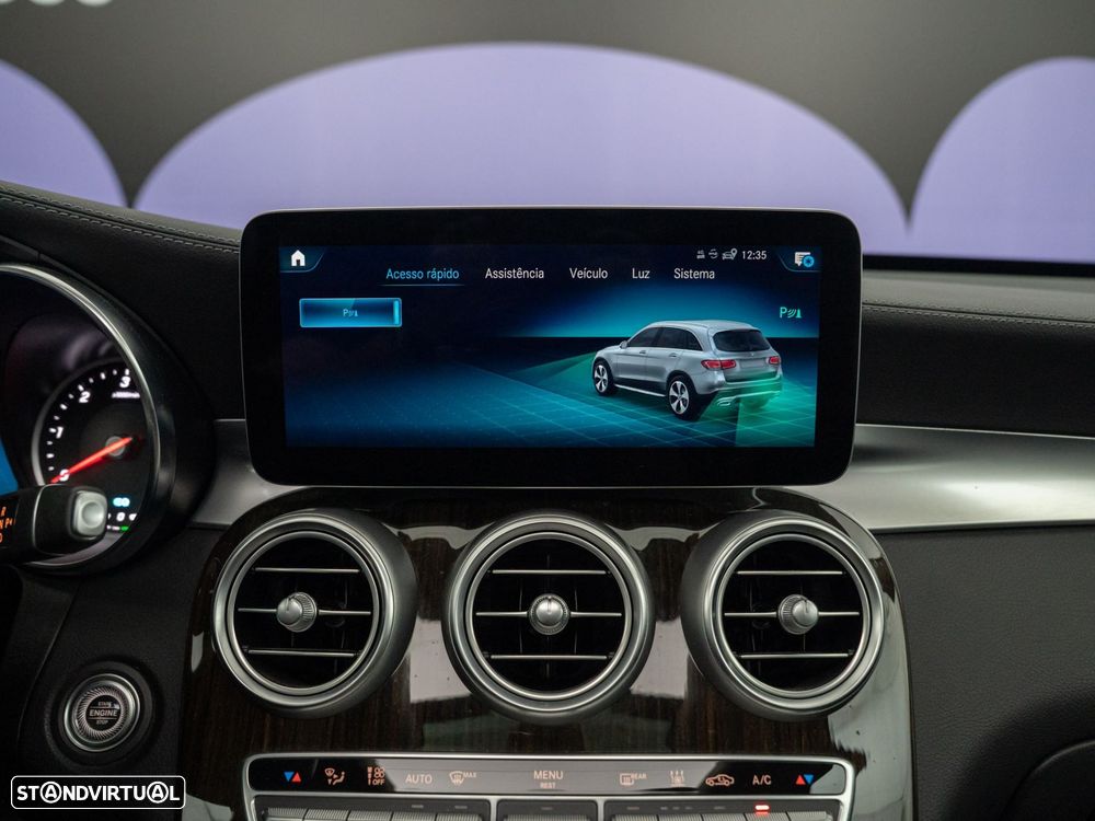 Mercedes-Benz GLC 300 de 4Matic - 38