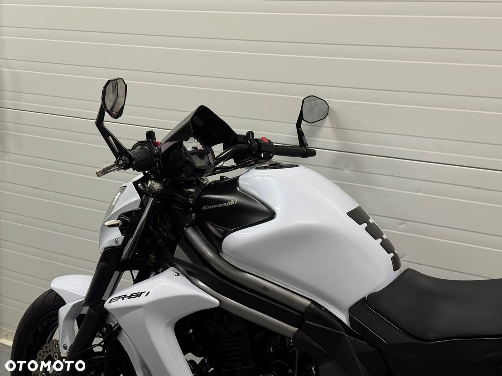 Kawasaki ER - 19