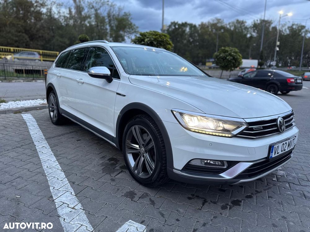 Volkswagen Passat Alltrack 2.0 TDI SCR 4Motion DSG - 12