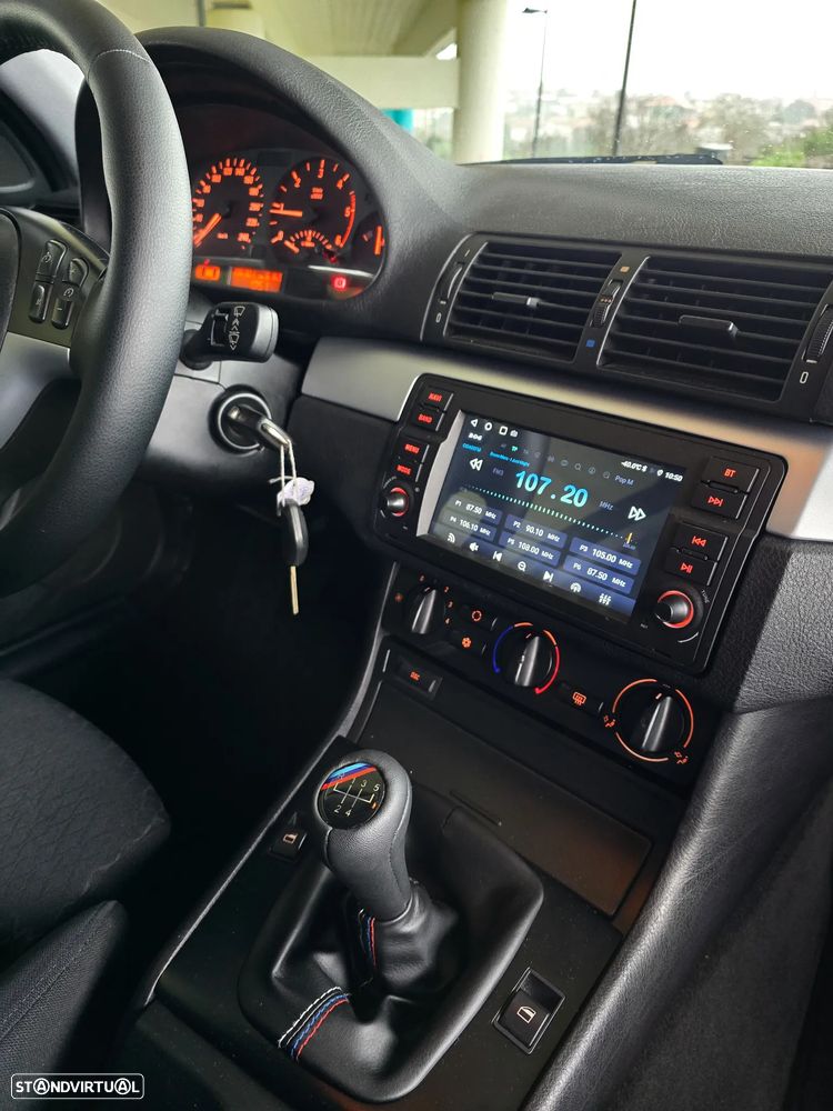 BMW 320 d Sport Edition - 15