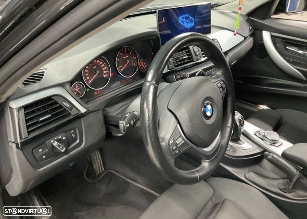 BMW 320 d Sport-Aut. - 27