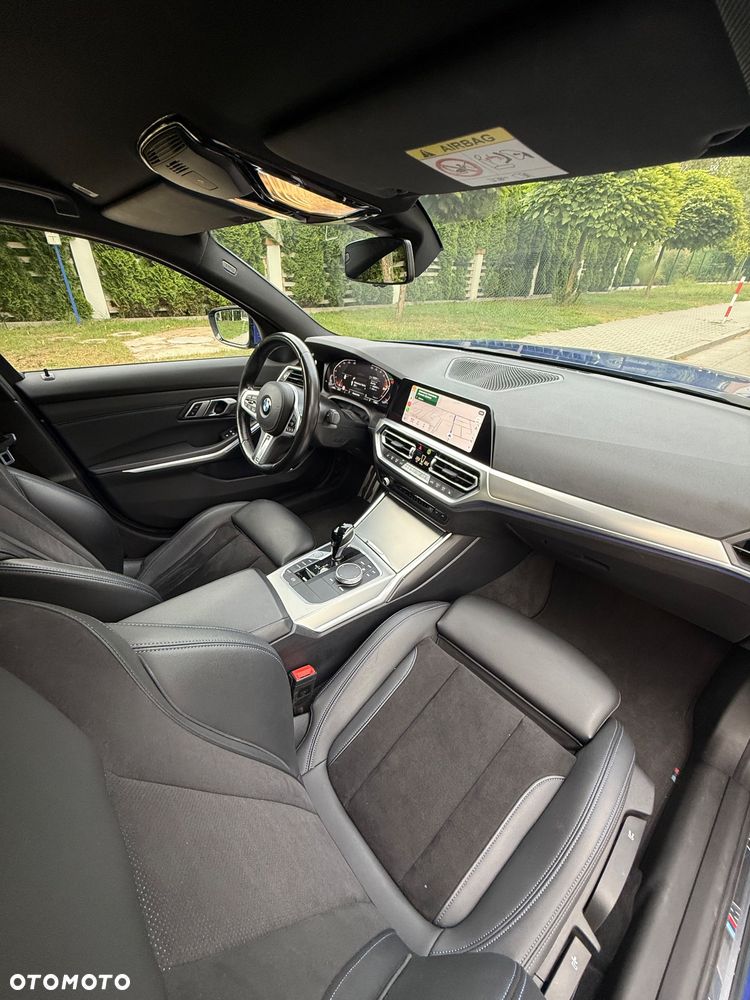 BMW Seria 3 320d xDrive M Sport sport - 10