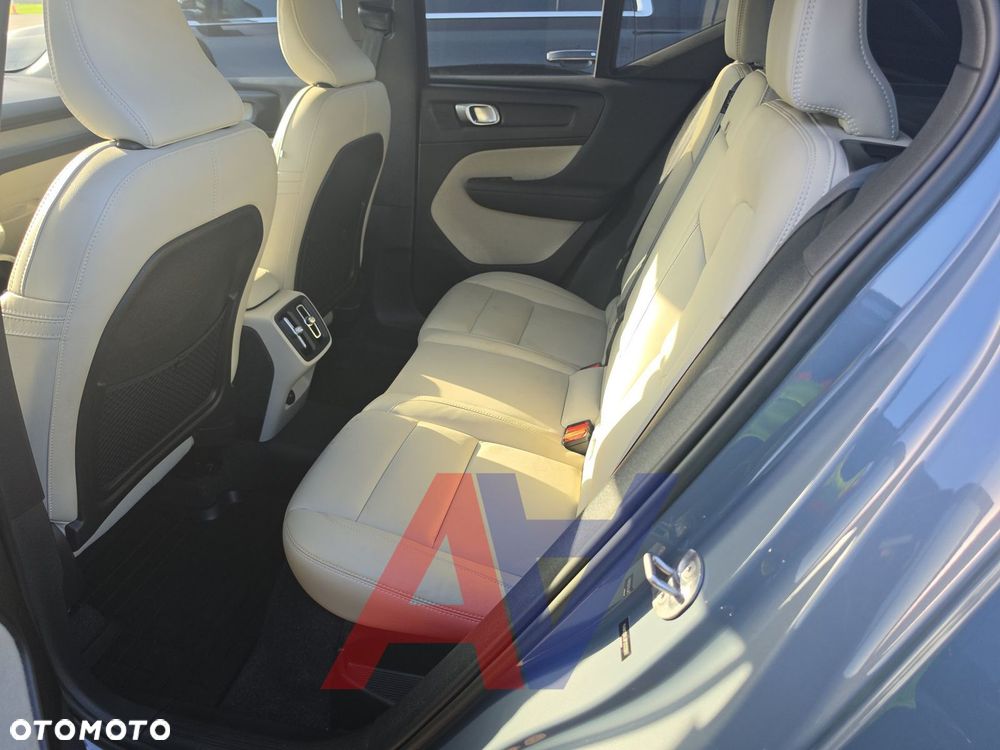 Volvo XC 40 - 17