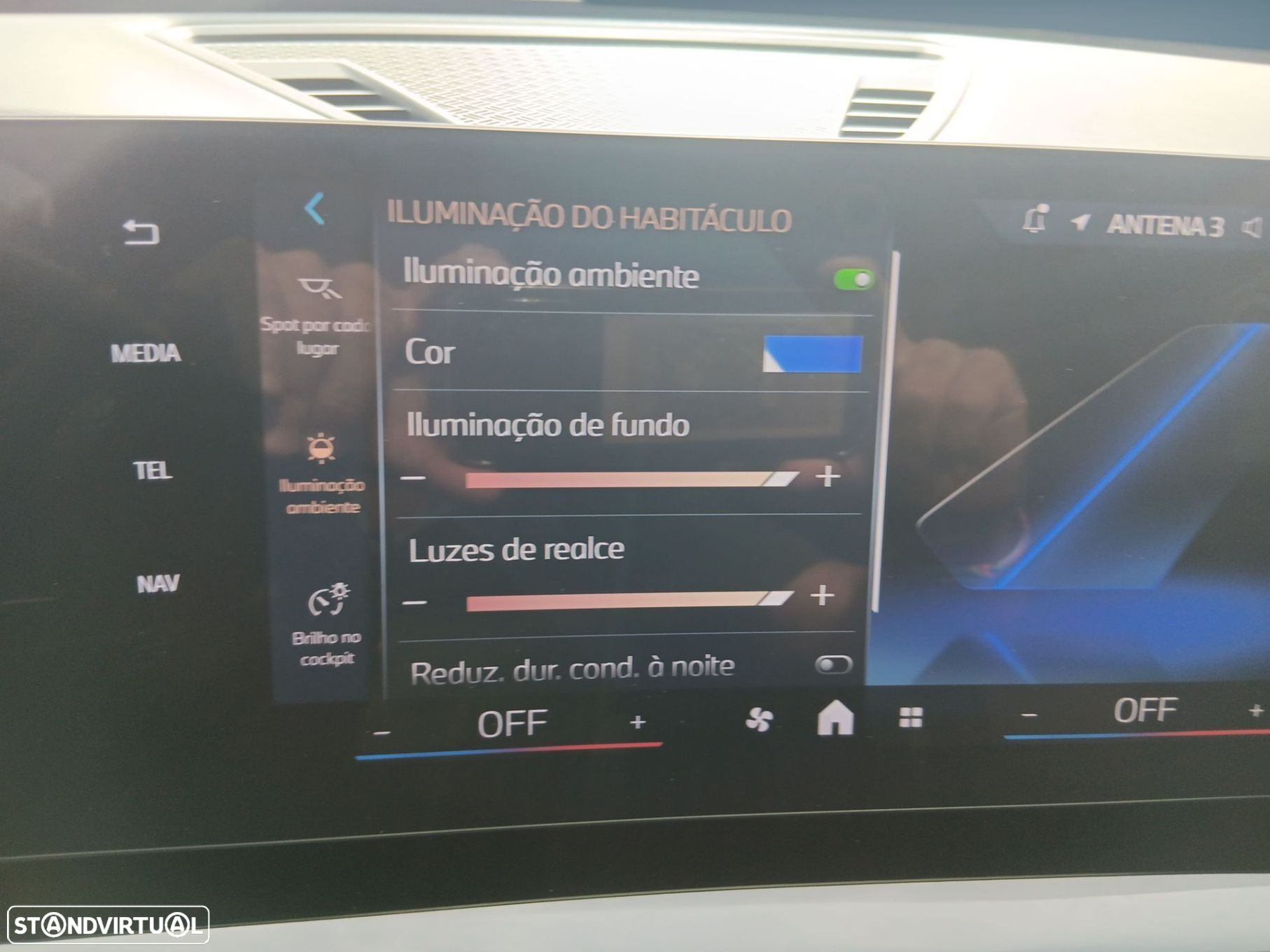 BMW ix1 eDrive20 - 24