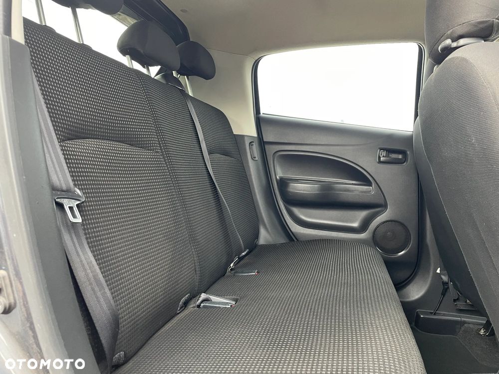Mitsubishi Space Star 1.2 Intense - 16