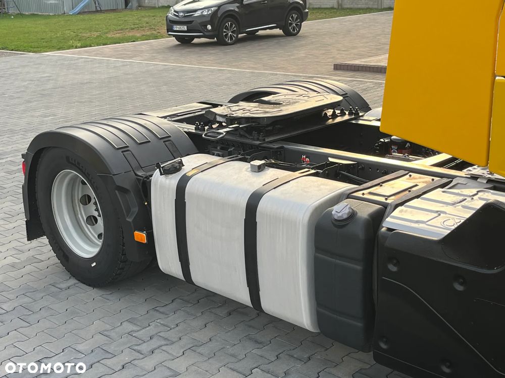 Renault T440 - 13l / 2019 / niski przebieg / KLIMA P. / FULL LED / ACC / ZADBANY / OKAZJA - 9