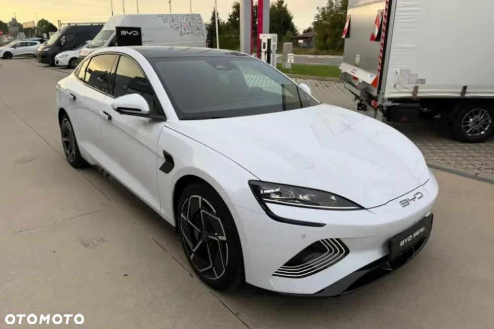 BYD Seal 82.5kWh Excellence AWD - 10