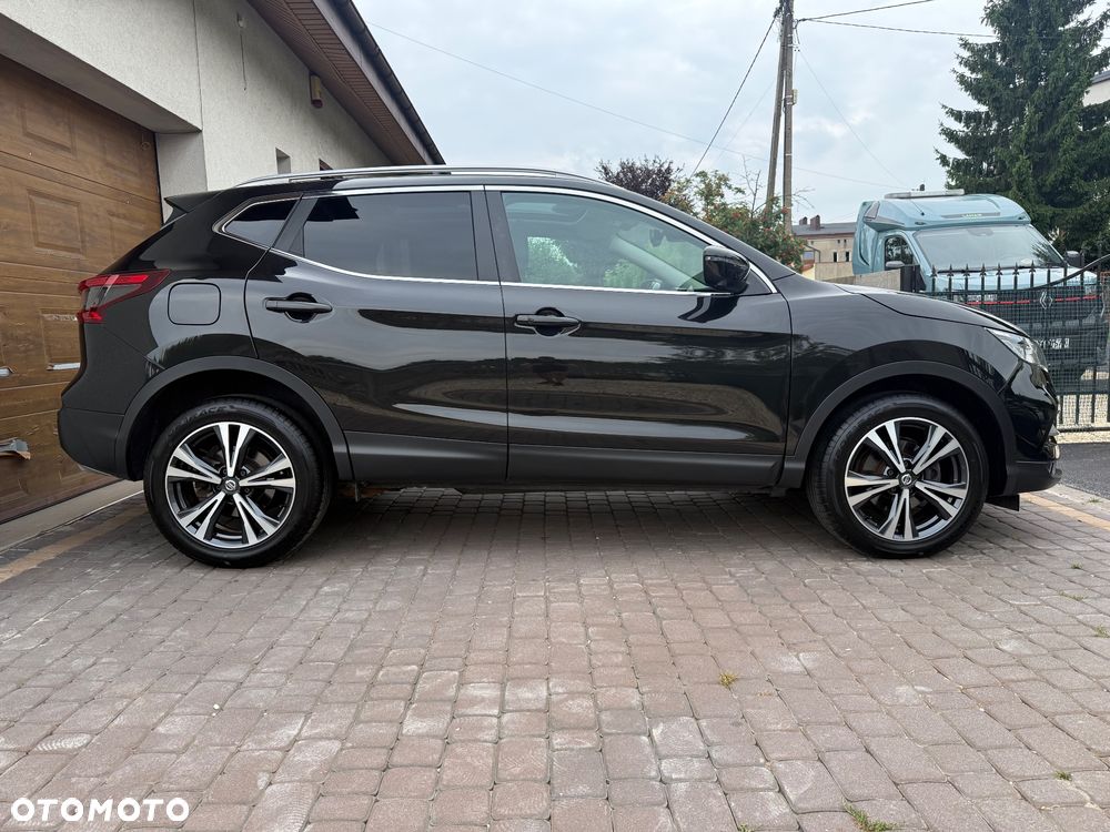 Nissan Qashqai 1.6 DIG-T N-Connecta - 10