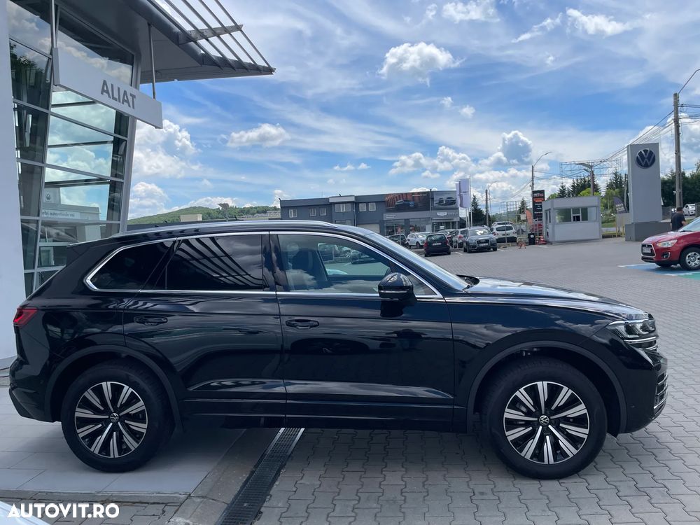 Volkswagen Touareg V6 TDI 4MOTION Elegance - 2