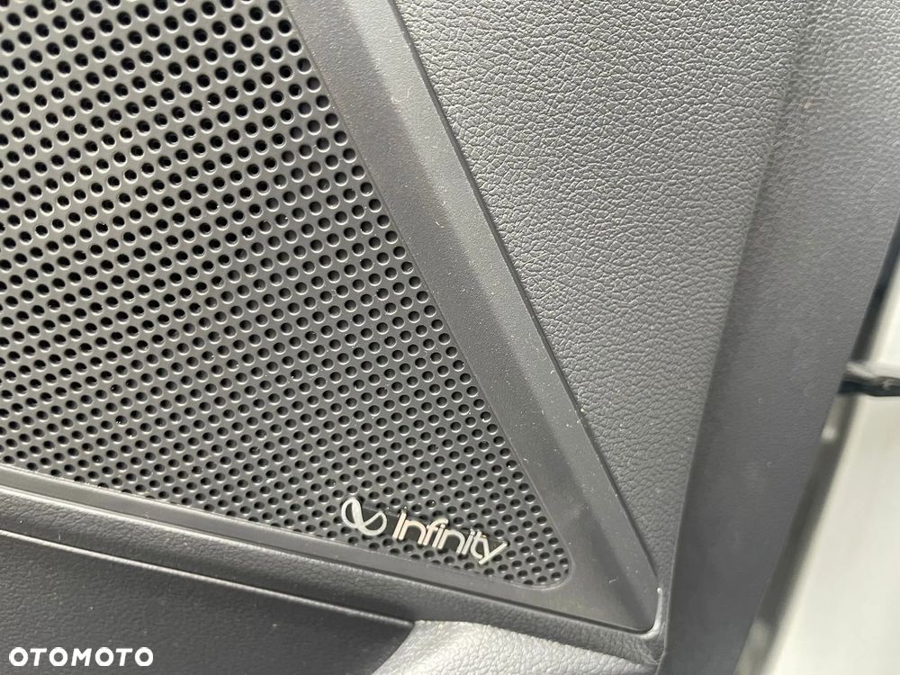 Hyundai IONIQ Hybrid Platinum - 19