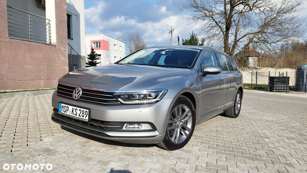 Volkswagen Passat 2.0 TDI SCR DSG Highline - 20