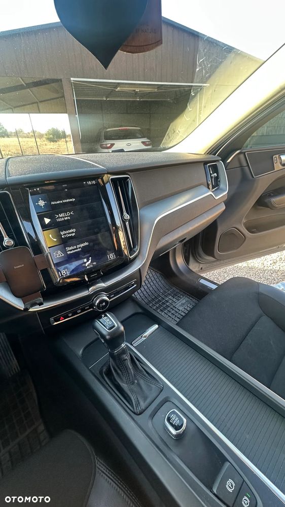 Volvo XC 60 D4 AWD Momentum - 12
