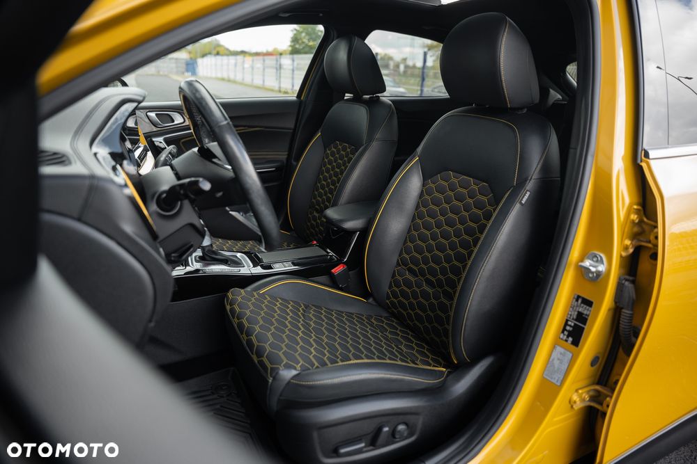 Kia XCeed 1.5 T-GDI OPF DCT7 PLATINUM - 25