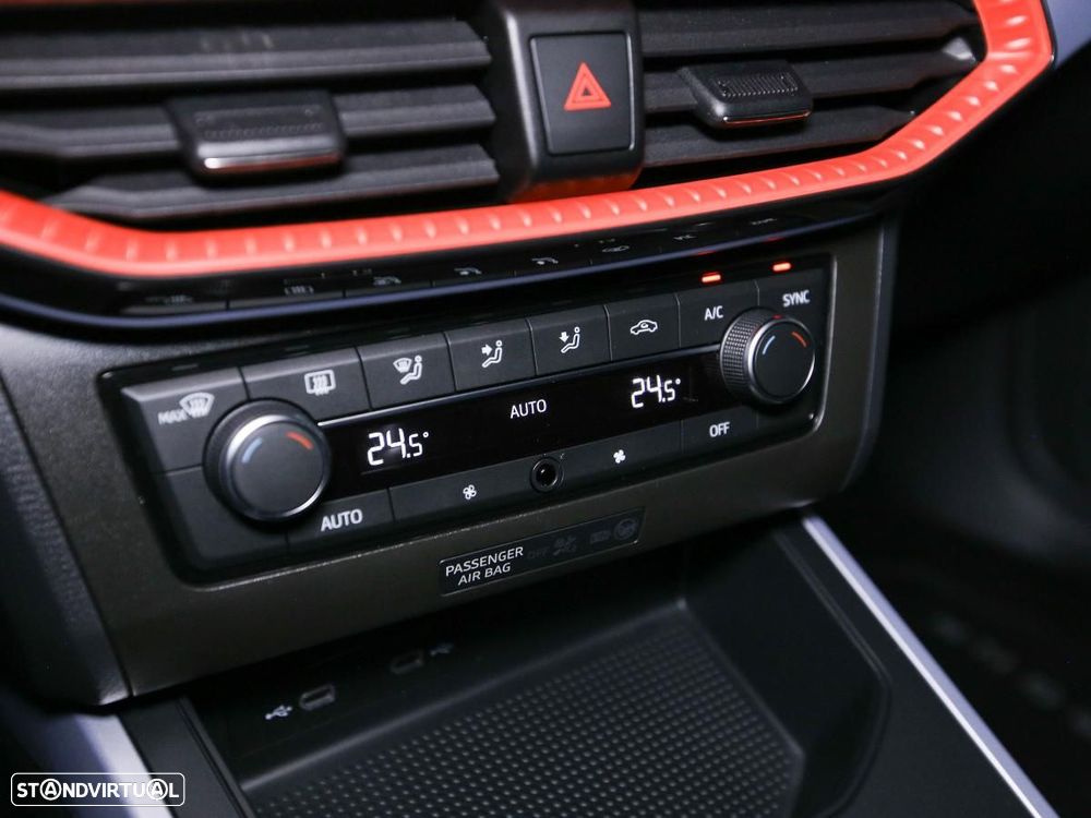 SEAT Arona 1.0 TSI FR - 19