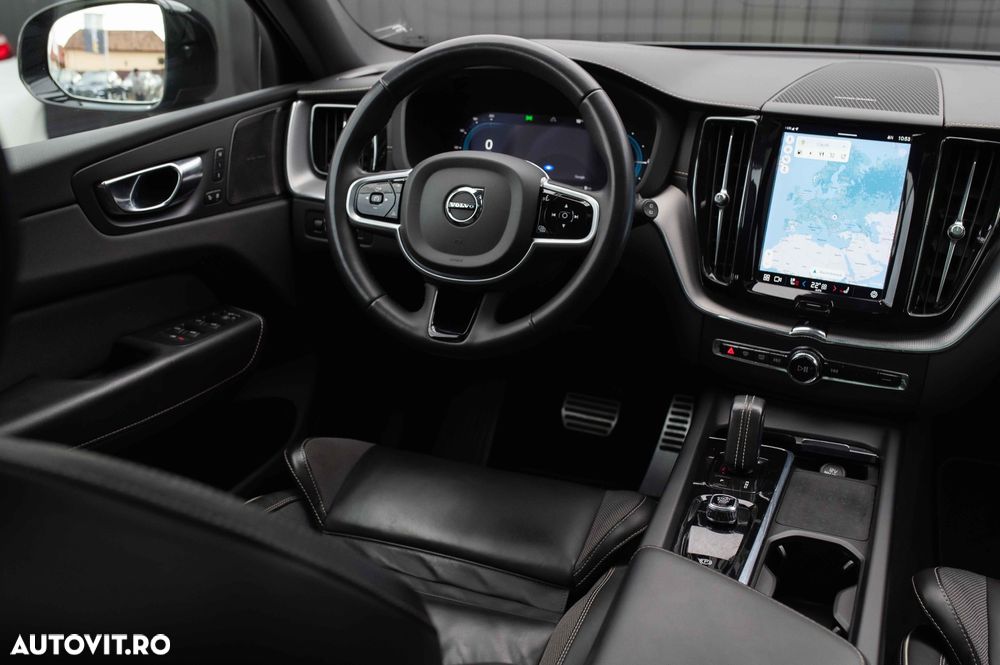 Volvo XC 60 T8 Twin Engine AWD R-Design - 9