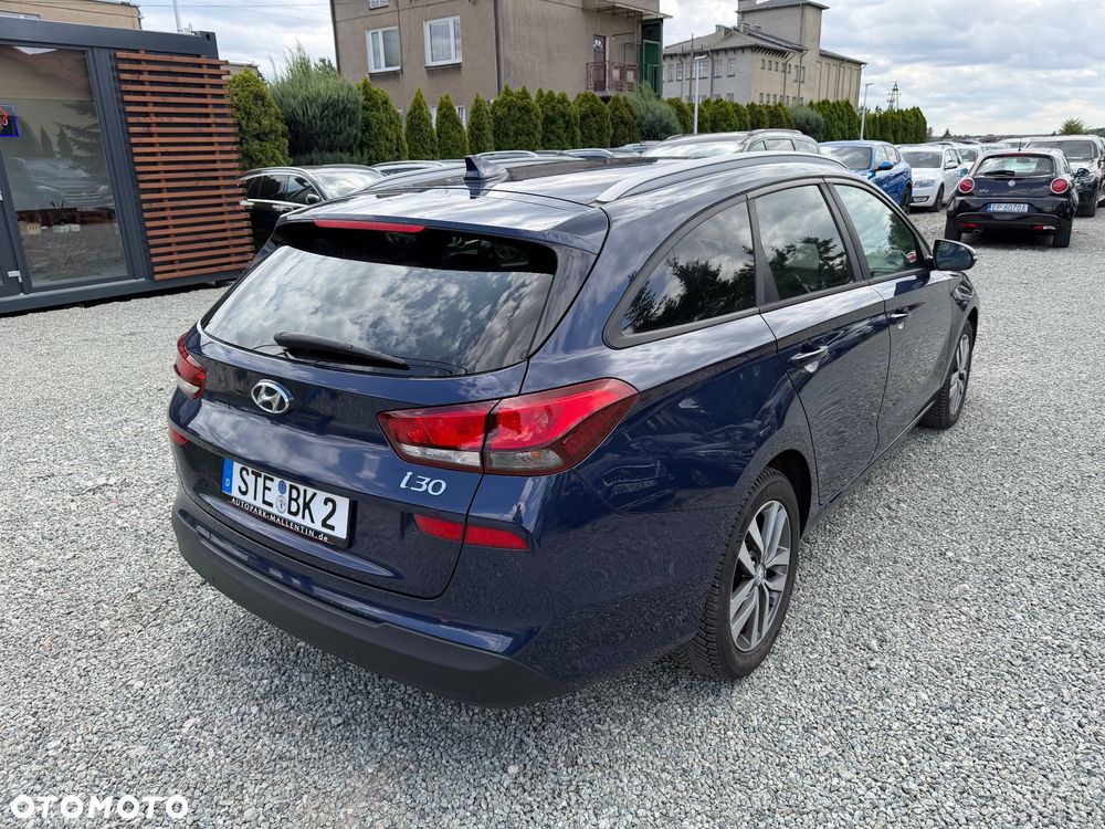 Hyundai i30 1.6 CRDI Trend - 7