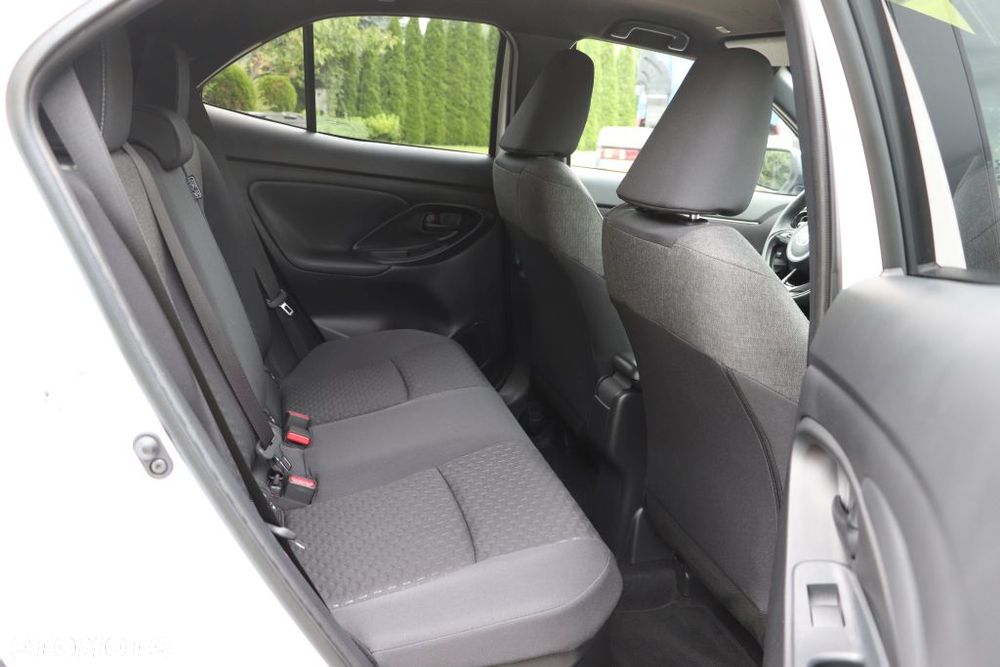 Toyota Yaris Cross 130 1.5 VVT-i Team Deutschland - 9
