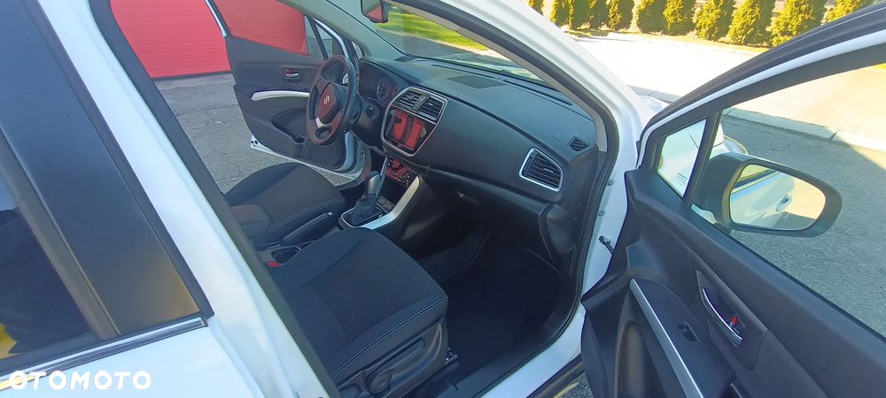Suzuki S-Cross - 29