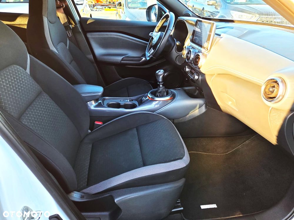 Nissan Juke - 25
