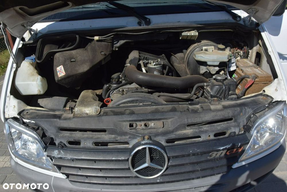 Mercedes-Benz Sprinter - 40