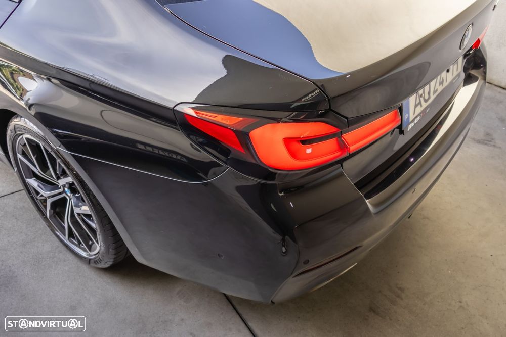 BMW 520 d Pack M Auto - 11
