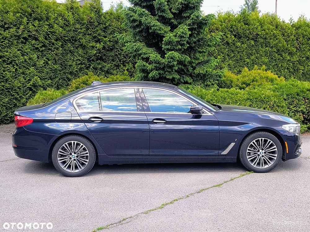 BMW Seria 5 530e iPerformance xDrive Luxury Line - 4