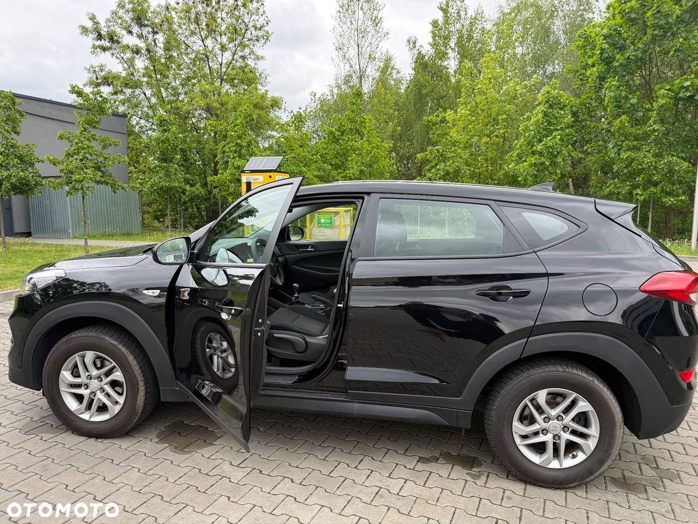 Hyundai Tucson blue 1.6 GDi 2WD Advantage - 38