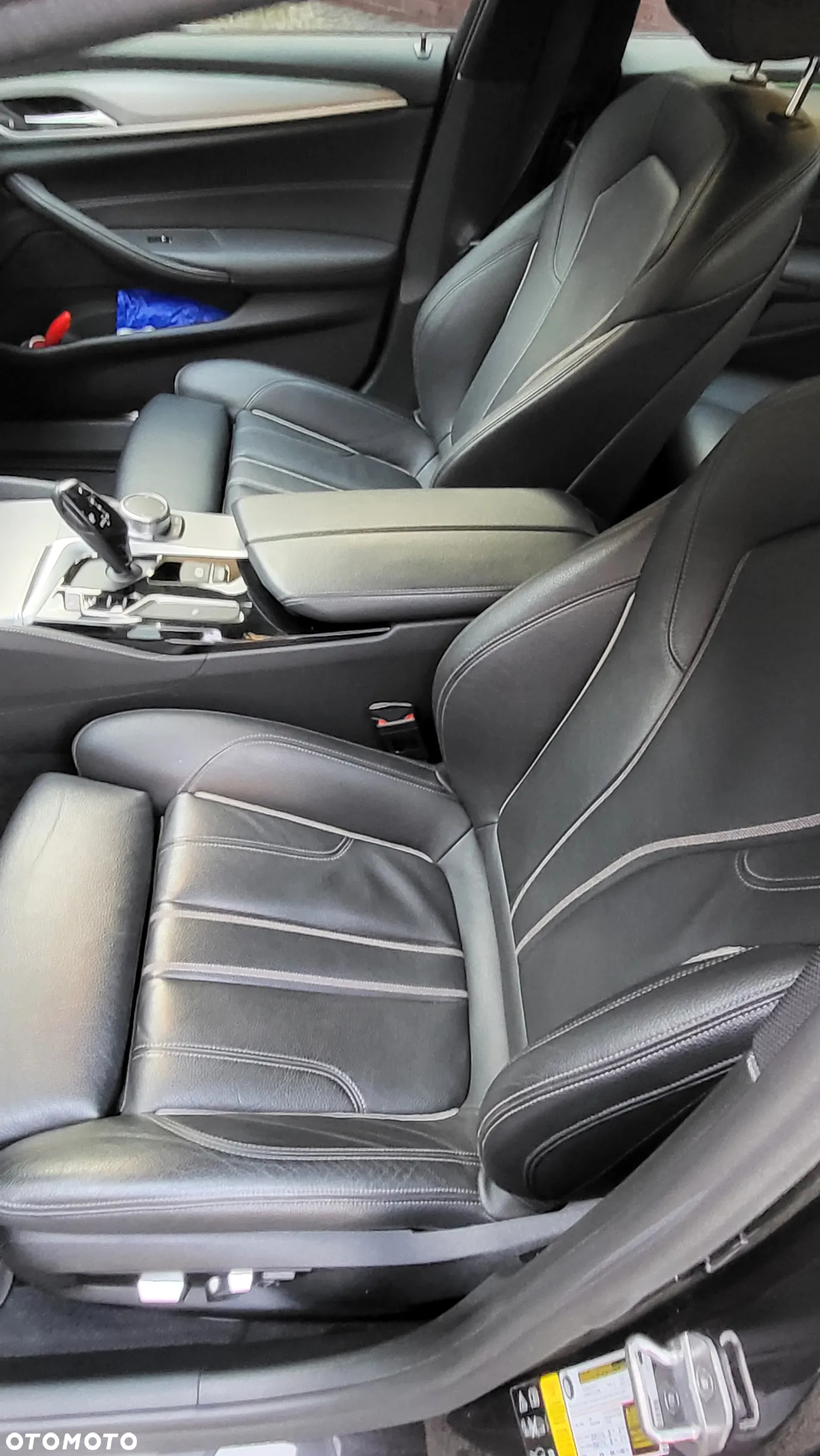 BMW Seria 5 530i xDrive - 14