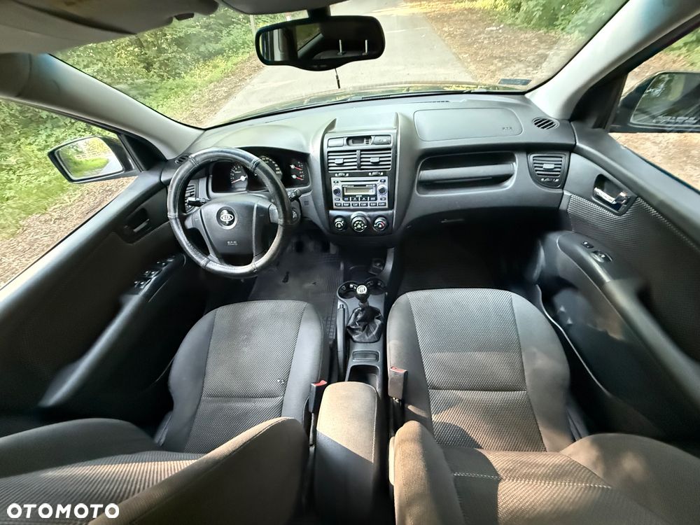 Kia Sportage 2.0 CRDI EX - 7