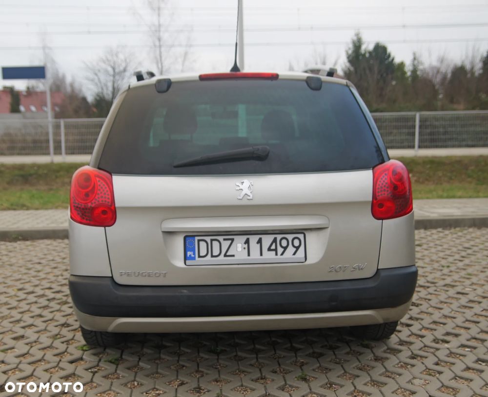 Peugeot 207 1.6 HDi - 4