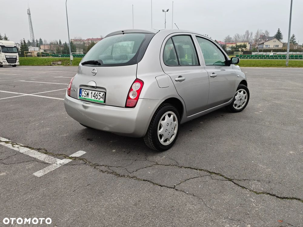 Nissan Micra - 4