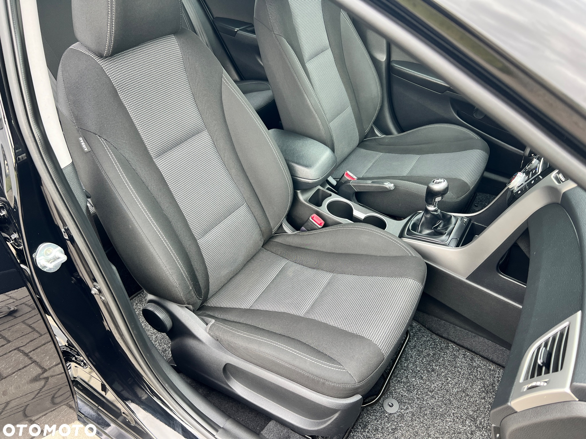 Hyundai i30 1.6 CRDi BlueDrive Premium - 22