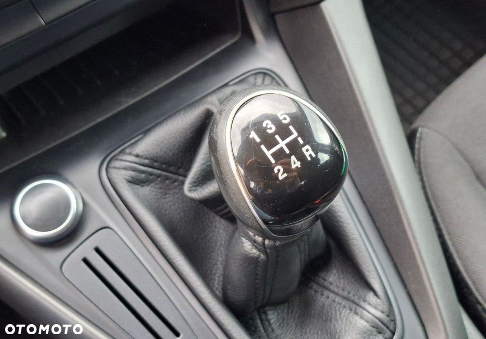 Ford Focus - 22