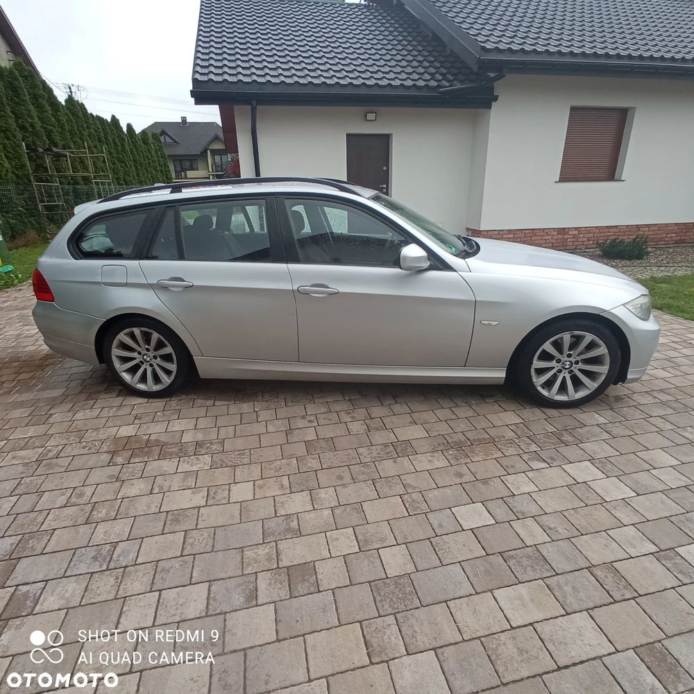 BMW Seria 3 318d - 5