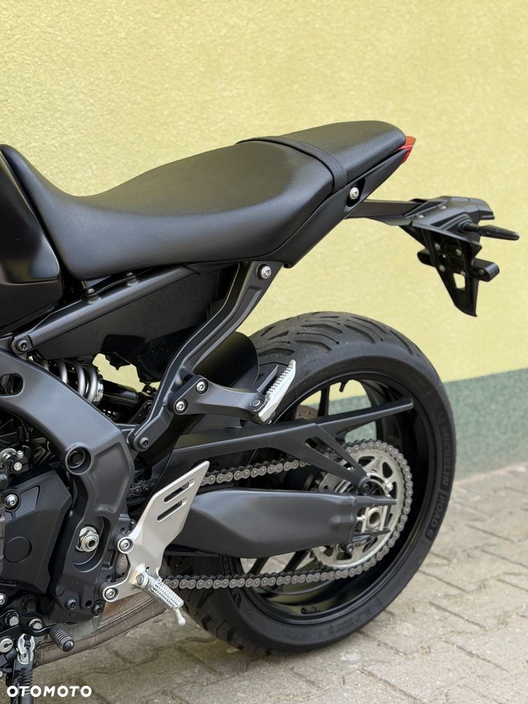 Yamaha MT - 32