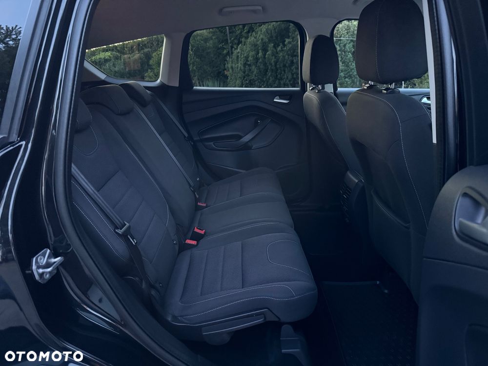 Ford Kuga 2.0 TDCi 4x4 Trend - 12