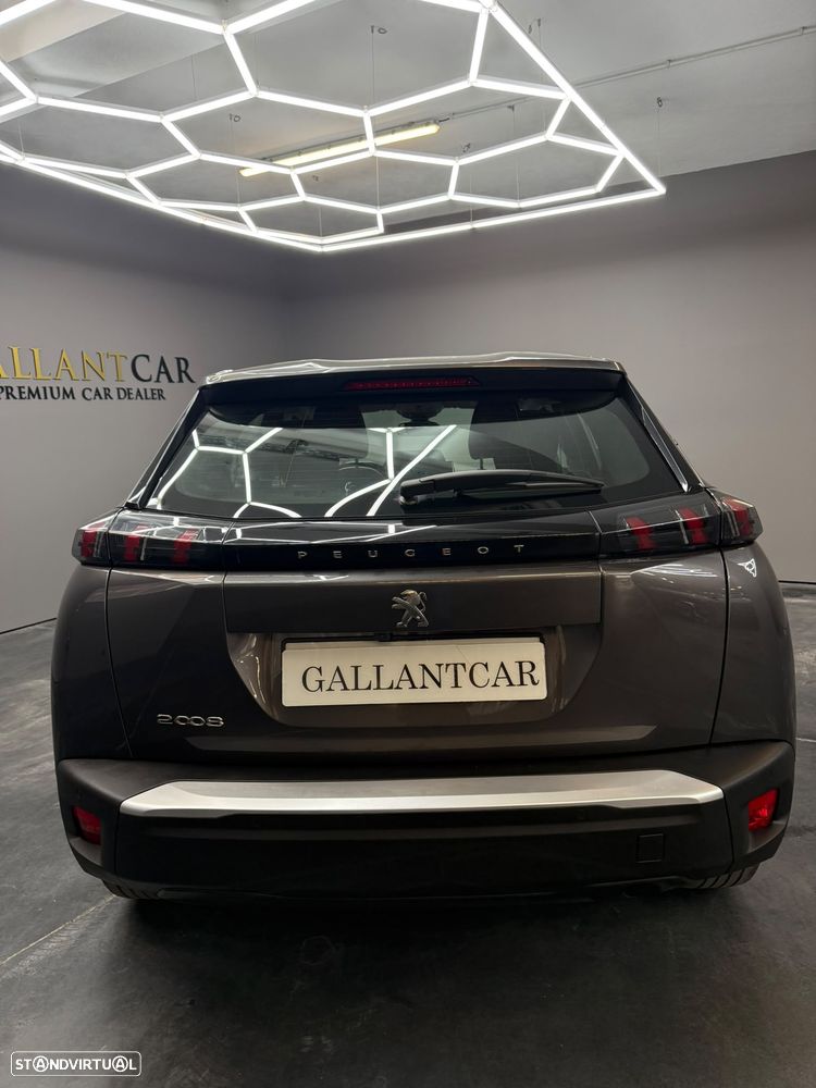 Peugeot 2008 1.2 PureTech Active - 12