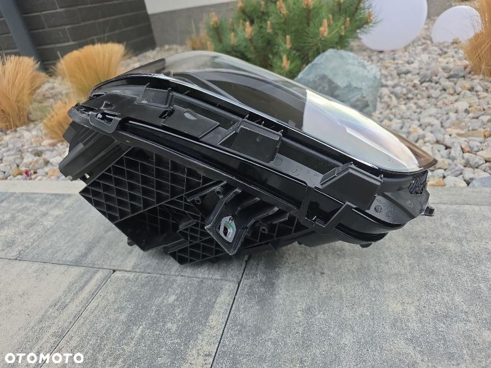 MERCEDES B KLASA 247 Lampa prawa przód Full Led Multibeam A2479068405 - 9