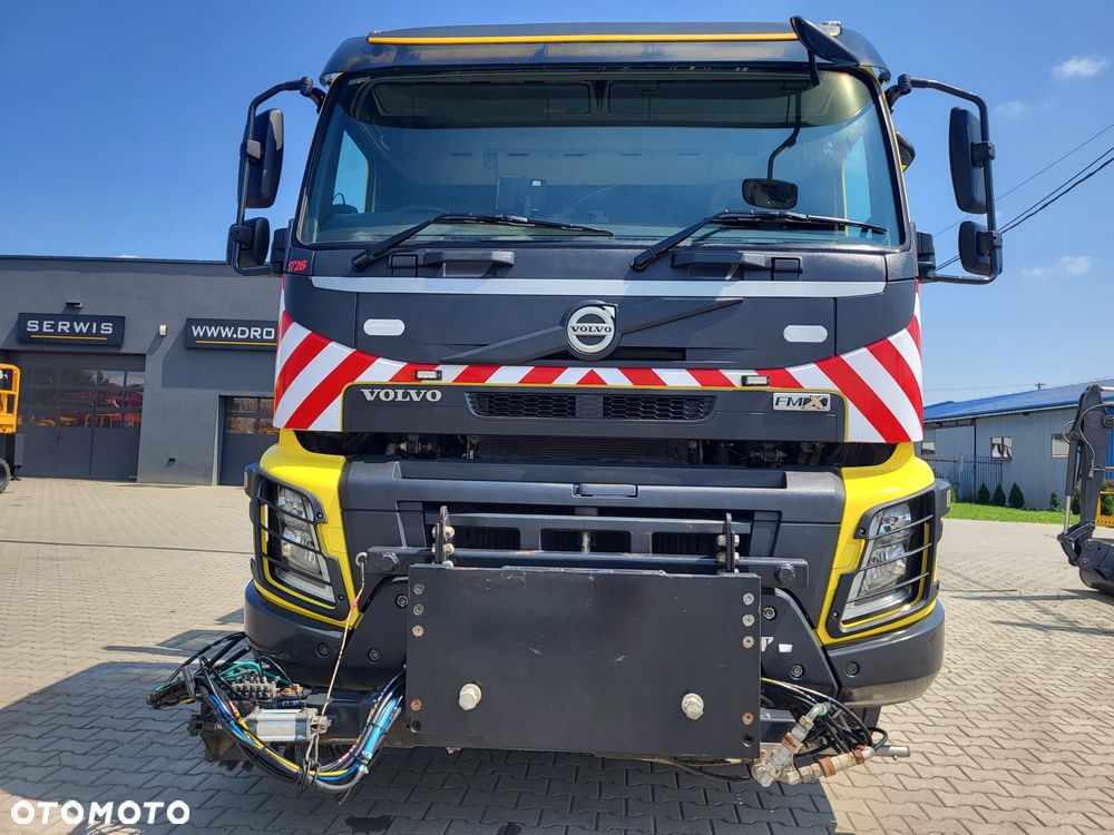 Volvo FMX 330 - 3