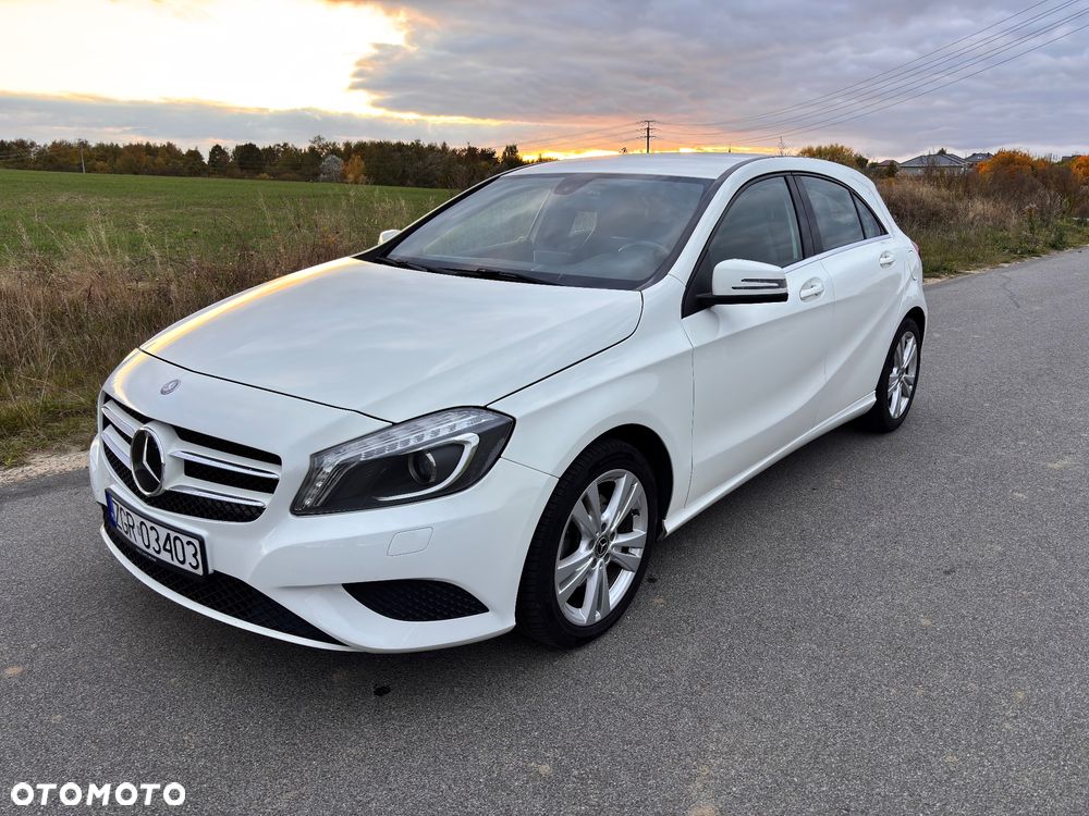 Mercedes-Benz A-Class 2015 photo 2