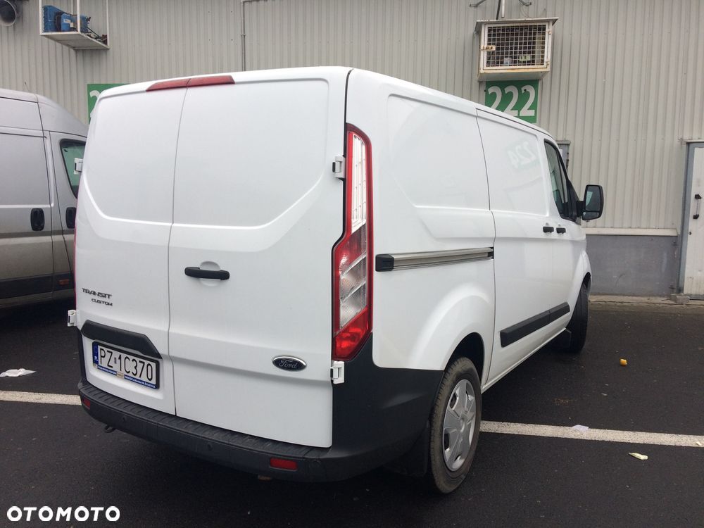 Ford Transit Custom - 4