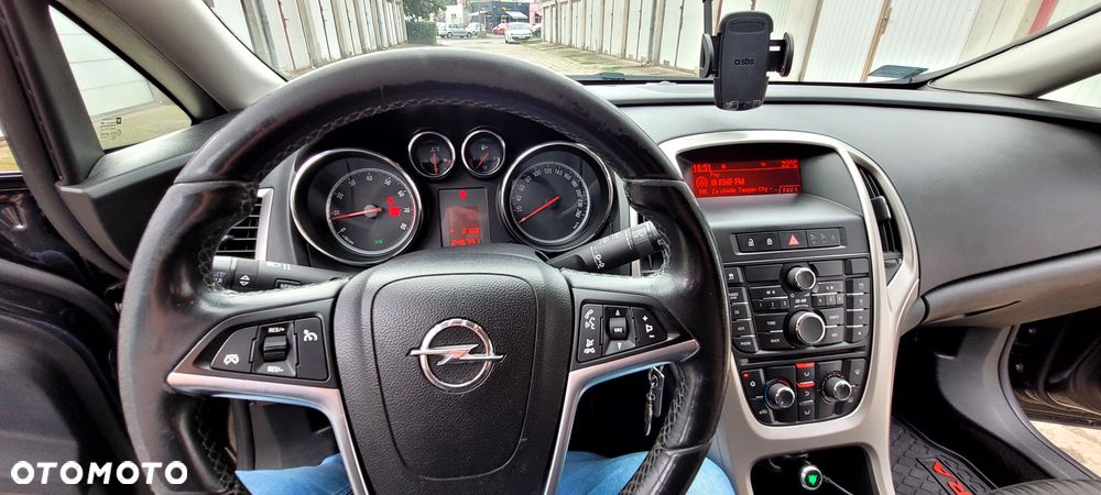 Opel Astra 1.6 - 11