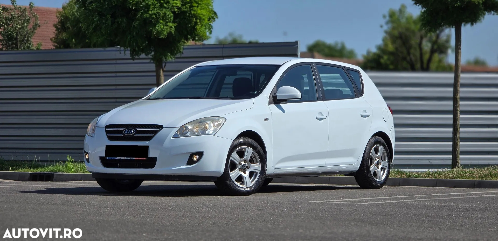Kia Ceed Cee'd 1.6 DSL LX BASE - 2