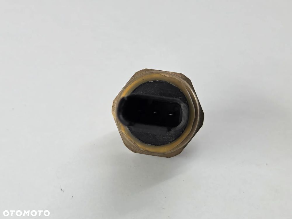 BMW E60 E87 E70 X5 E90 E92 F01 F10 F12 N43 N53 Czujnik ciśnienia paliwa - 3