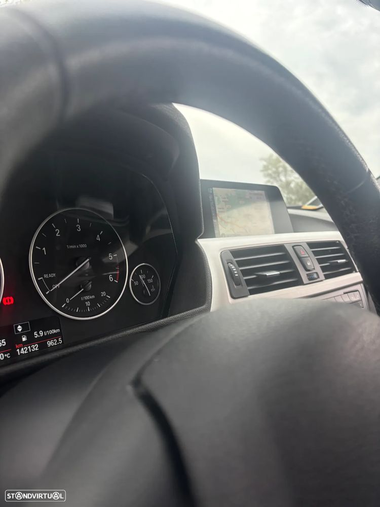 BMW 316 d Touring Line Sport - 10