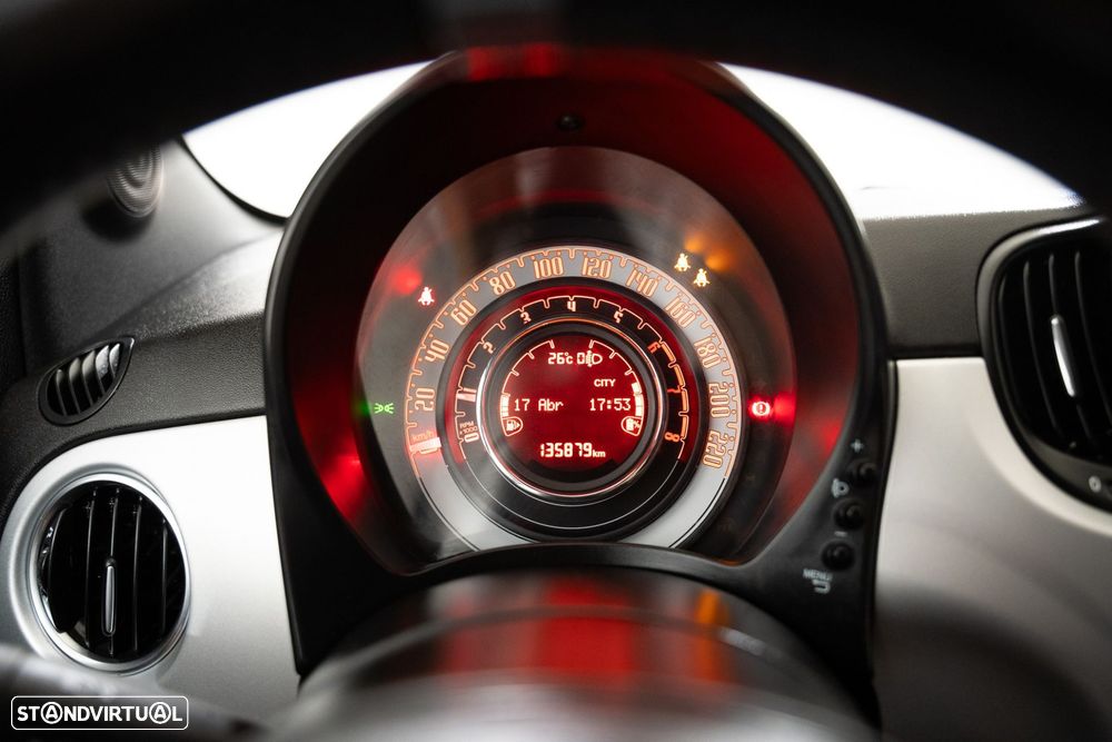 Fiat 500 1.0 Hybrid Connect - 23