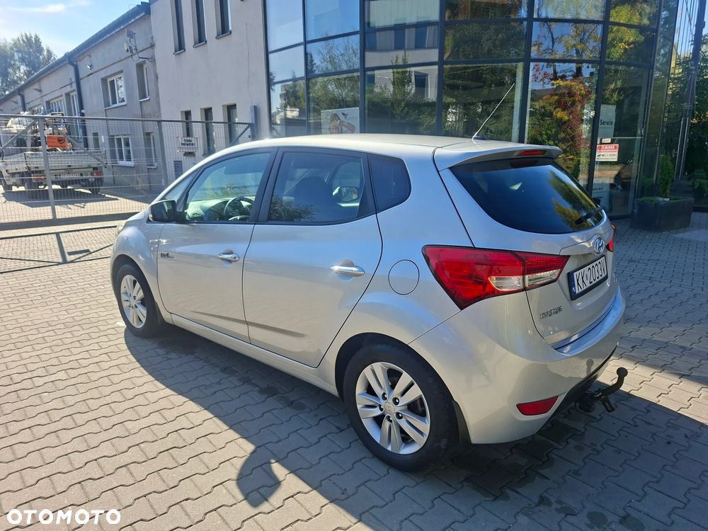Hyundai ix20 1.4 Trend - 9