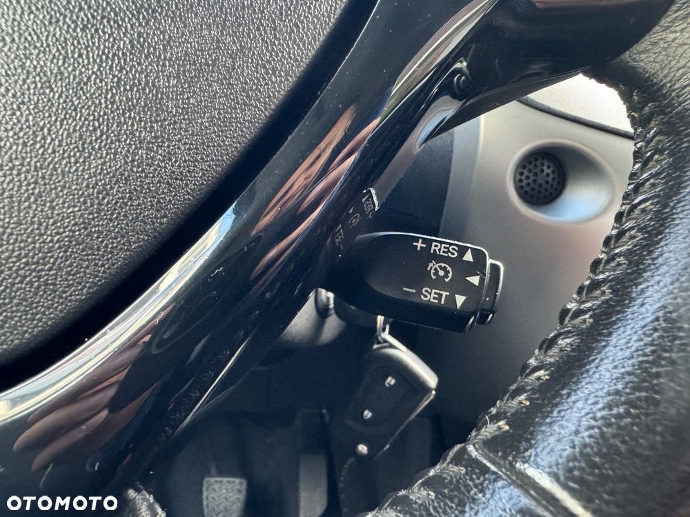 Toyota Aygo x-play touch - 16