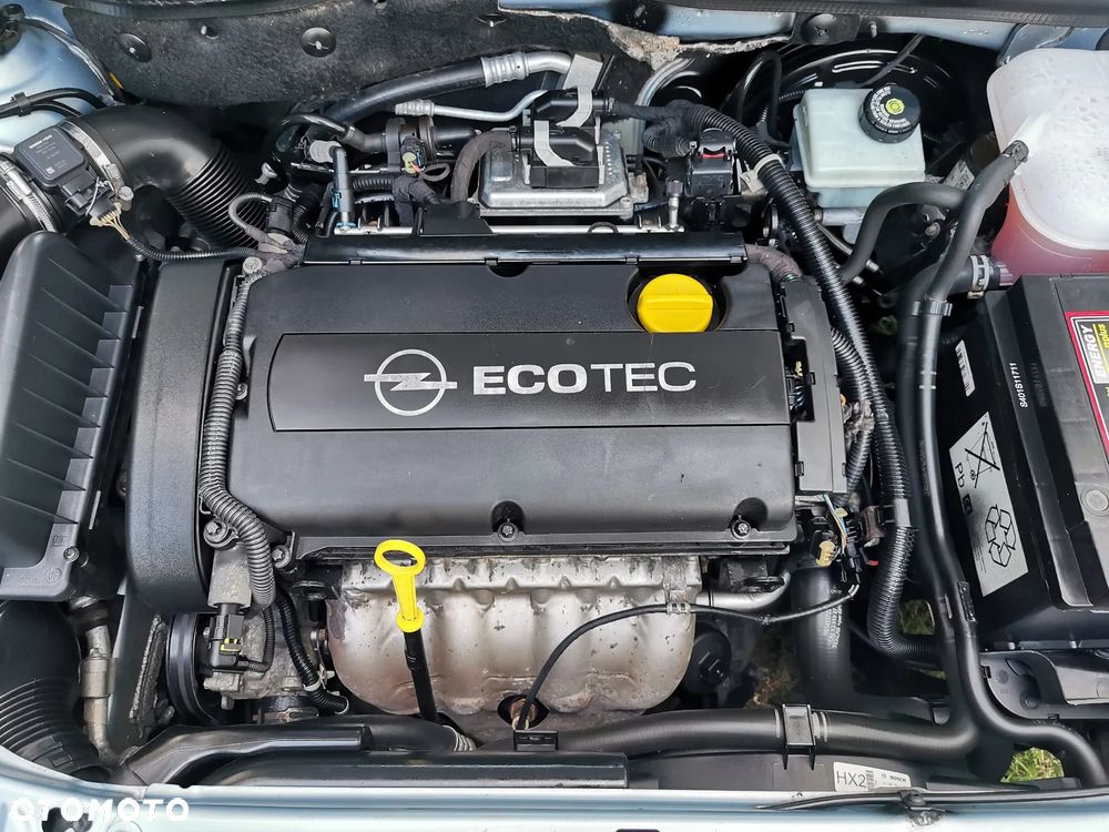 Opel Astra 1.8 Cosmo - 19