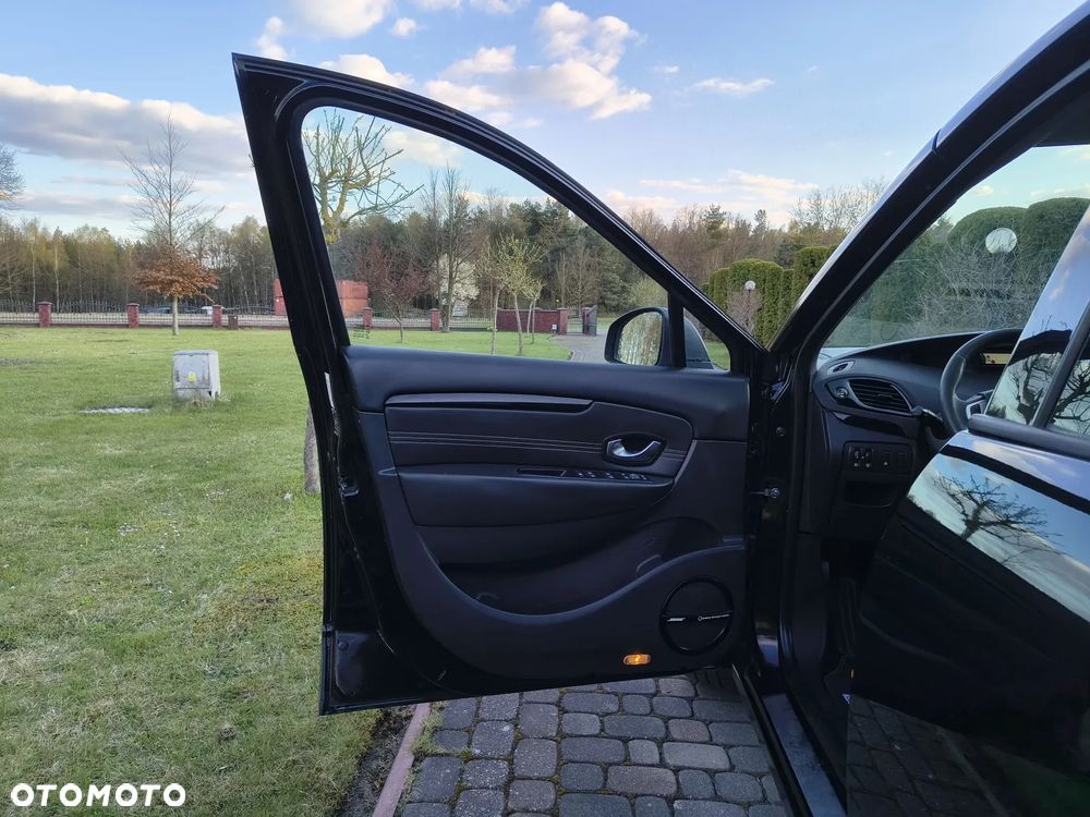 Renault Scenic Energy dCi 110 S&S Bose Edition - 9